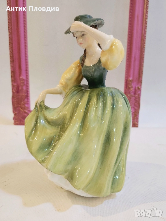 Колекционерска фигура Royal Doulton – “Buttercup” (HN 2309), снимка 1