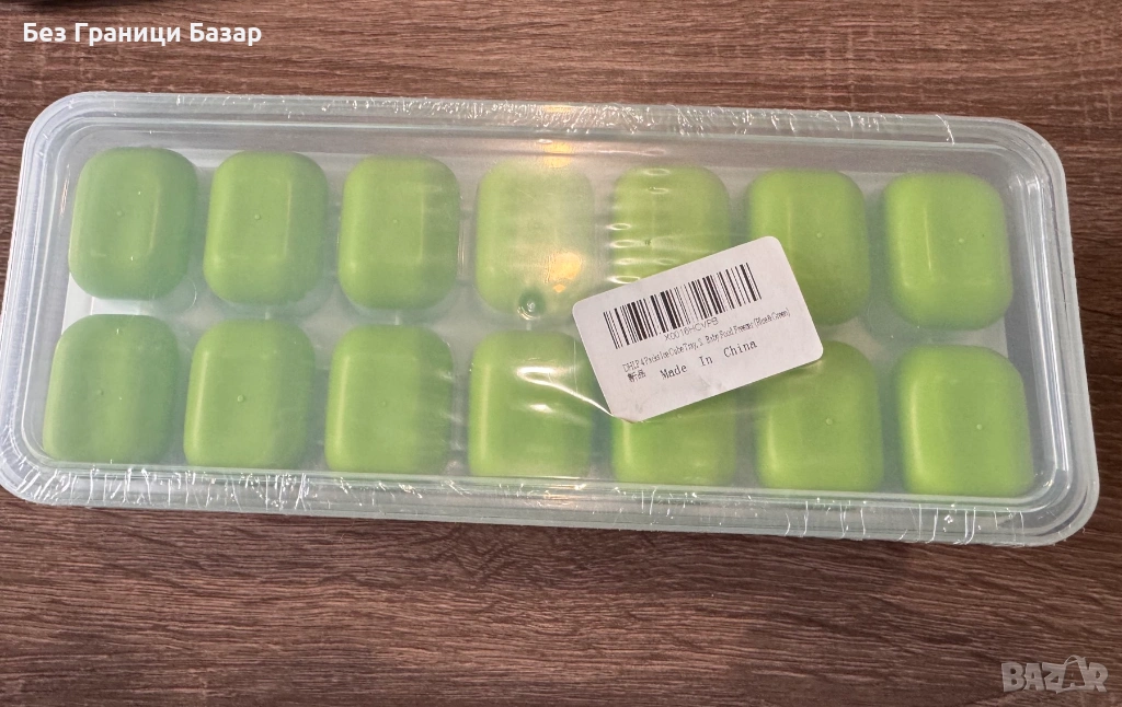 Нови Комплект 4 броя форми за лед за фризер с капаци Идеални за кухня лято напитки, снимка 1