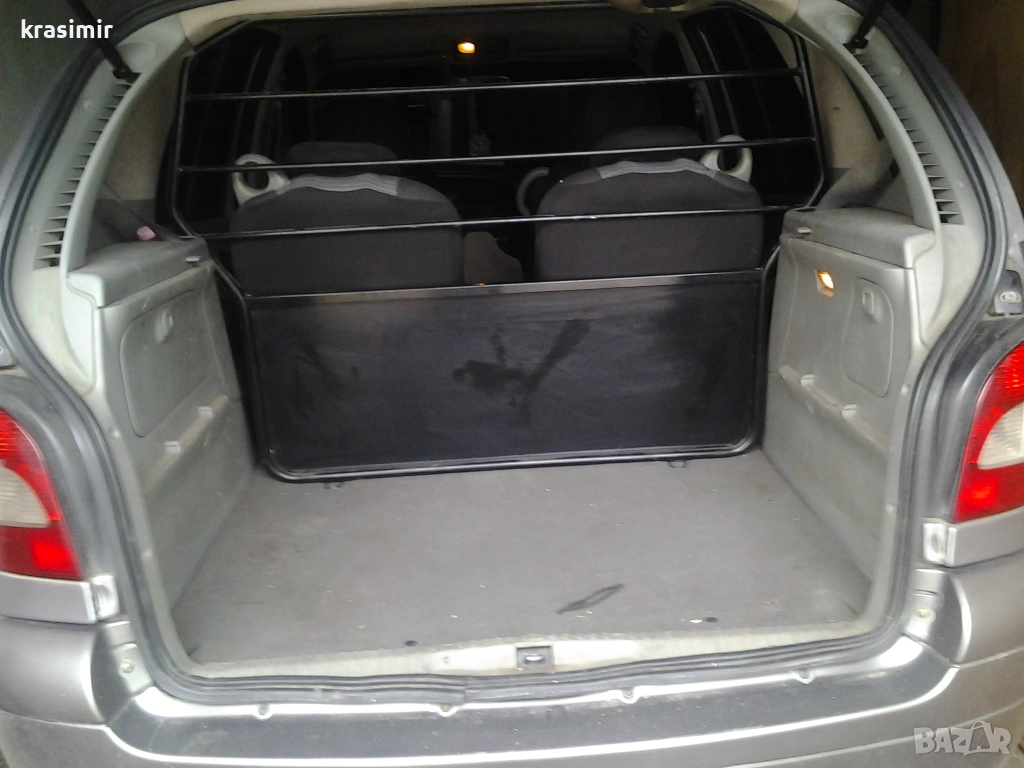 Метална преграда(кучкарник) за Рено Сценик, снимка 1