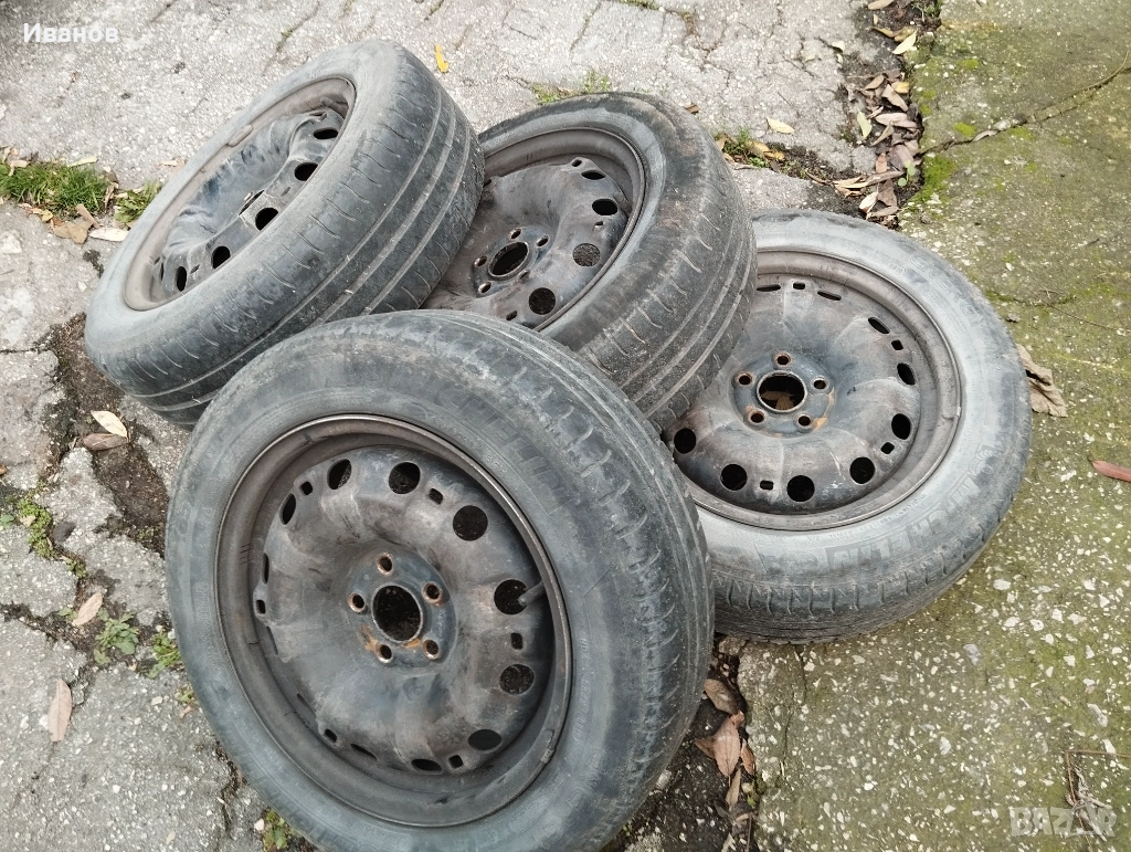 Продавам джанти с летни гуми за Шкода, Фолксваген, Сеат, снимка 1