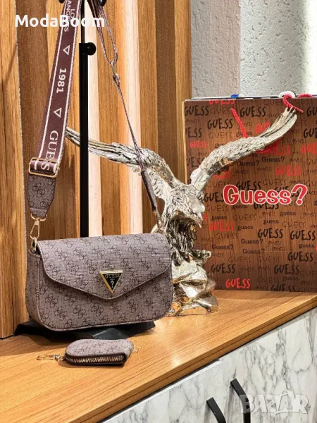 Guess дамски чанти Различни цветове , снимка 1