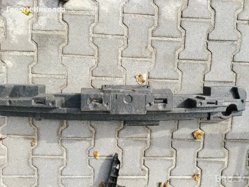 абсорбер предна броня за пежо 3008, снимка 1