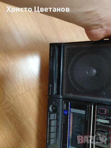 Касетофон Хитачи, снимка 4 - Радиокасетофони, транзистори - 51334509