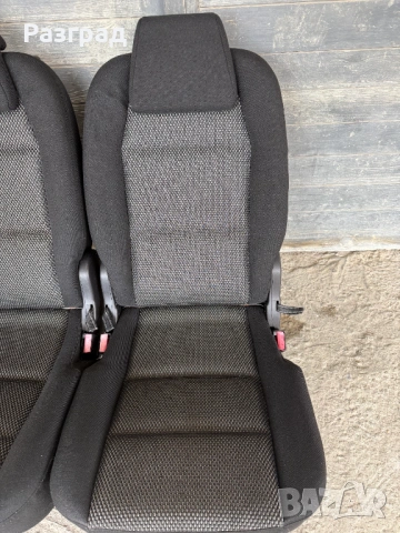 Трети ред седалки Пежо 307, снимка 2 - Части - 53901603