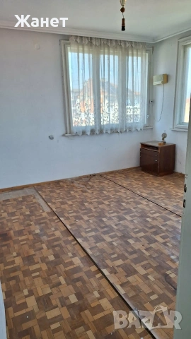 Продавам етаж от къща в Карнобат , снимка 2 - Етаж от къща - 54166397