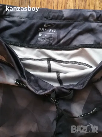 Nike Dri-fit - дамски клин р-р М, снимка 4 - Клинове - 49325519