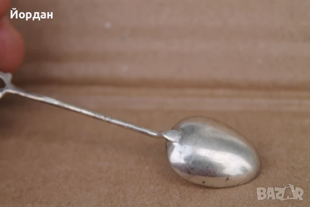 Сребърна лъжичка , снимка 4 - Антикварни и старинни предмети - 50657890