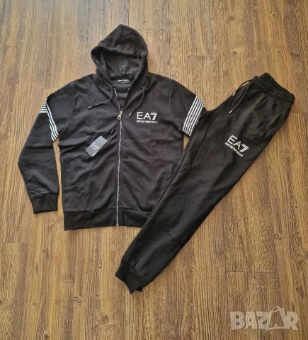 Мъжки спортен екип комплект ARMANI размер S M L XL 2XL , снимка 6 - Спортни дрехи, екипи - 55854139