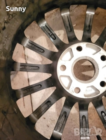 1бр. гума с джанта 225/45/17 подходяща за рез.гума, снимка 6 - Гуми и джанти - 52044590