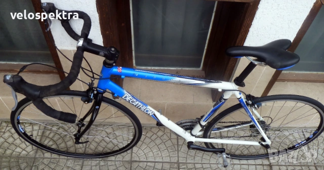 ДЕКАТЛОН Спорт ! Шосеен велосипед ! Шимано Сора 3х8 ! ТОП !, снимка 4 - Велосипеди - 54170797