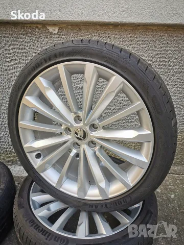 джанти Skoda superb 19, снимка 2 - Гуми и джанти - 56462081