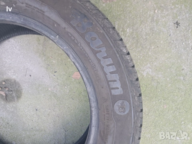 Летни гуми 205/55/15 - 2 бр, снимка 2 - Гуми и джанти - 52978619