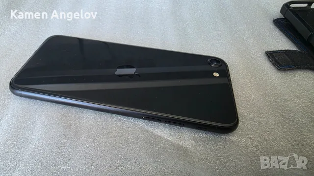 iphone SE 2020 2nd generation, снимка 3 - Apple iPhone - 55717536