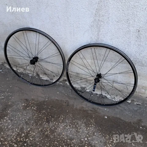 Шосейни капли BONTRAGER 28 цола, снимка 5 - Части за велосипеди - 55812344