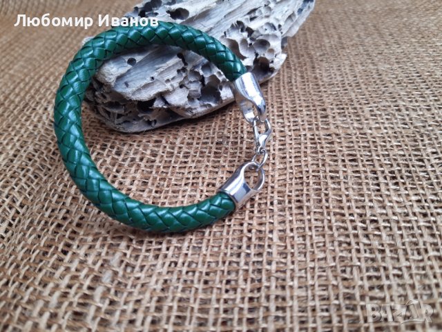 Плетени гривни, колиета и др. Богат избор на цветове, размери и модели. Естествена кожа, снимка 7 - Други - 8572495