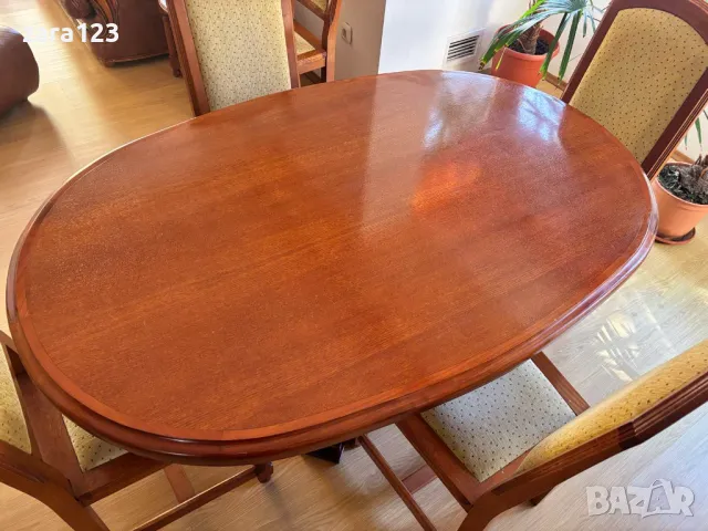 Дървена маса с 6 стола, снимка 4 - Маси - 49441945