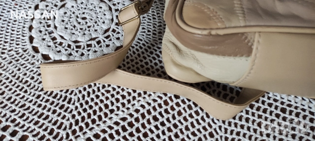 нова бежова чанта с къса и дълга дръжка, снимка 3 - Чанти - 52133461