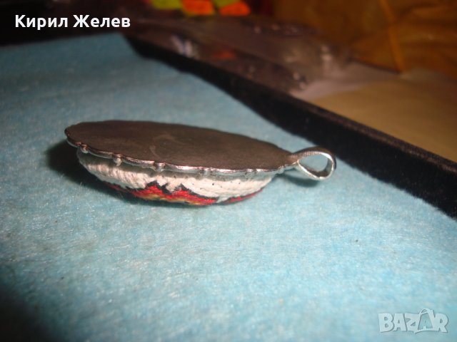 СТАР ПОСРЕБРЕН МЕДАЛЬОН с РЪЧНА ШЕВИЦА ЕТНОГРАФСКИ СТИЛ УНИКАТ МАЙСТОРСКА РЯДКА РАБОТА ПЕНДАНТ 26449, снимка 9 - Антикварни и старинни предмети - 34883959