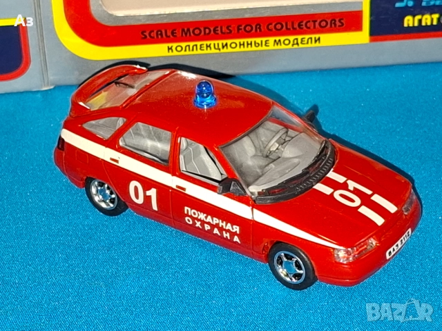 Руски метален модел на кола Лада ВАЗ 2112 Пожарна Охрана в мащаб 1:43 Made in Russia, снимка 2 - Колекции - 51955154