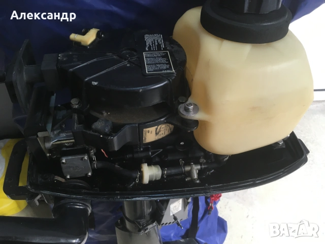 Извънбордов двигател Mercury 2.5 HP (4-тактов) – Малко използван, снимка 3 - Части - 53889978