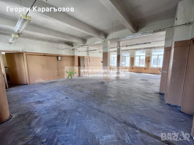 №4003 Голямо помещение за продажба, подходящо за офис или друг вид дейност, център Хасково., снимка 6 - Офиси - 51568039