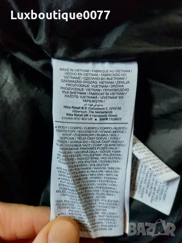 Дамска парка Nike Essentials XS, снимка 4 - Якета - 56546128