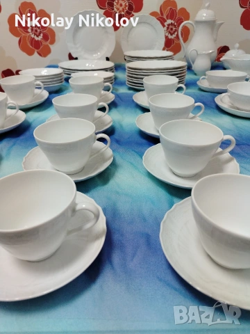 НОВ порцеланов сервиз Hutschenreuther, снимка 18 - Сервизи - 53144593