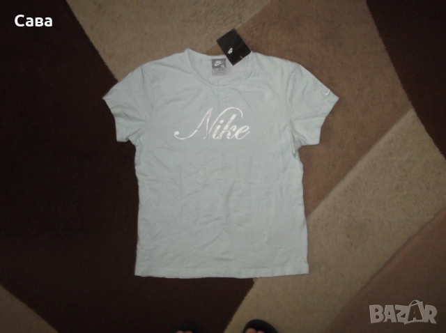 Тениска NIKE  дамска,М, снимка 2 - Тениски - 51458394