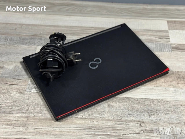 Лаптоп Fudjitsu 8RAM/500GB/Intel/15,6Инча., снимка 4 - Лаптопи за дома - 51996127