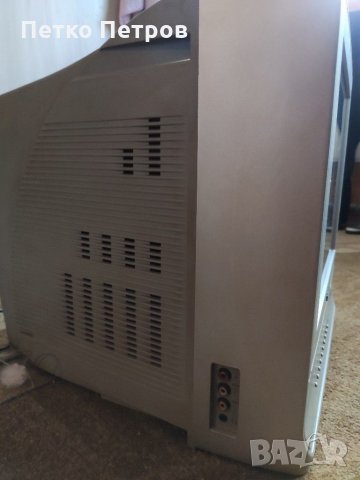 Малък телевизор Samsung, снимка 2 - Телевизори - 31564595