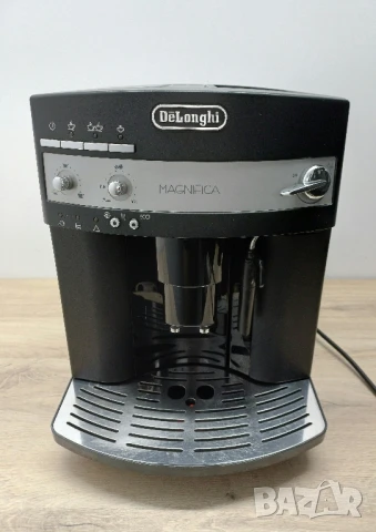 Продавам кафемашина DeLonghi Magnifica ESAM3200
