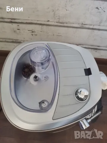 Продавам кафеавтомат Saeco Talea ring plus, снимка 2 - Кафемашини - 49430363