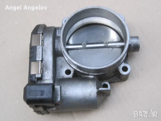 Дросел клапа 0280750105 VW Passat V 4.0i W8 275 конски сили 07D133062,  Audi A8 6.0 W12 07D133062 ​, снимка 1