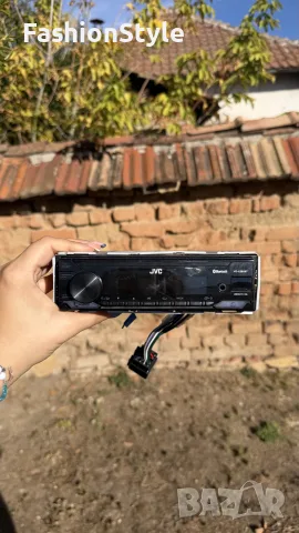 JVC радио за кола