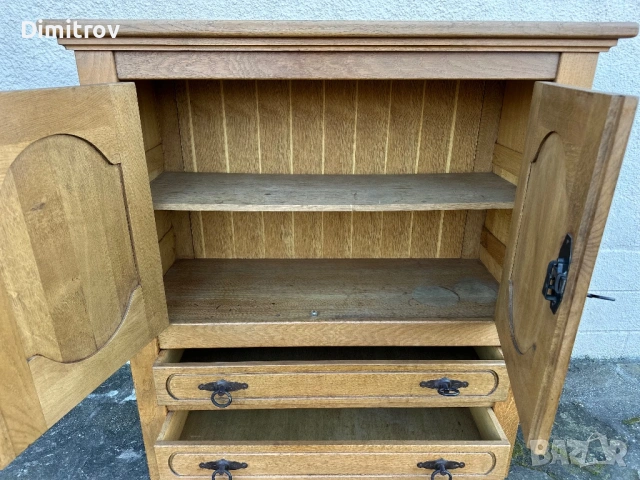 Масивен дъбов шкаф / малък бюфет – 2 врати + 2 чекмеджета, снимка 5 - Бюфети - 53958717