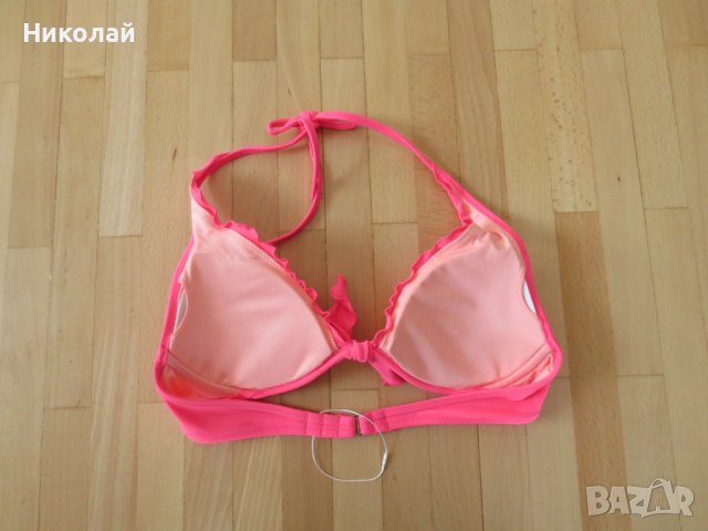Victoria Secret  Capri Ruffle Halter Bikini Top 32C бански, снимка 5 - Бански костюми - 36803720