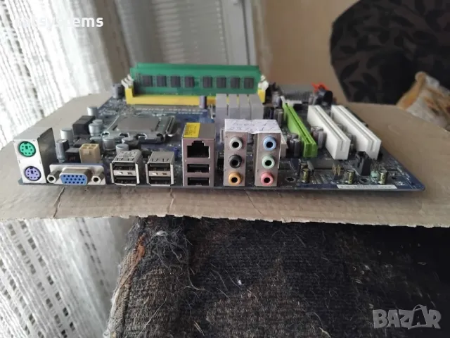 Дънна платка ASRock G43Twins-FullHD Socket 775 CPU+FAN+RAM