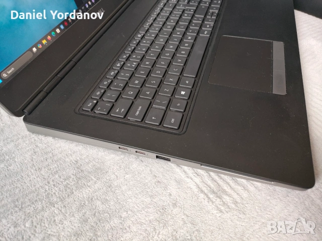 Мощен лаптоп Dell Precision 7750 17 inch 3 TB SSD (3 NVMe x 1 TB) RTX 3000 48 GB RAM i7 10850H, снимка 2 - Лаптопи за работа - 54350123
