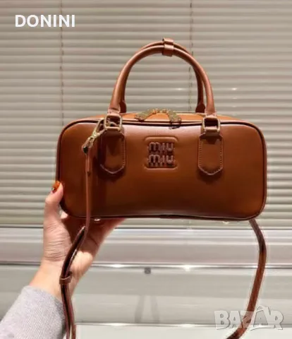 Дамска чанта miumiu, кожа 