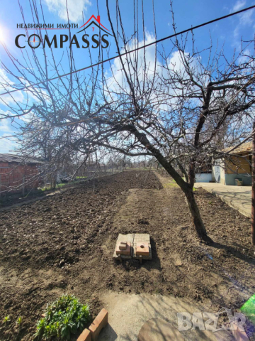 Къща с двор – ЦЕНТЪР, гр. Ген. Тошево – 61500евро!, снимка 11 - Къщи - 44743488