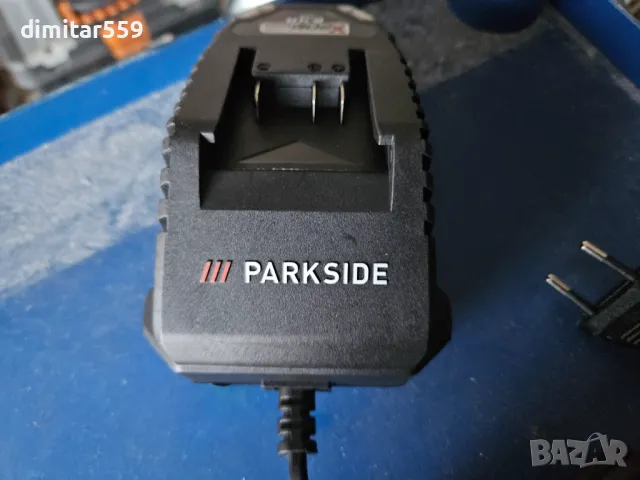 Parkside зарядно за батерии 20V 2А, снимка 3 - Винтоверти - 48555837