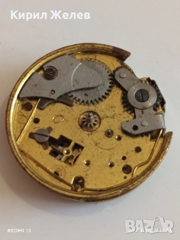 Три стари механизми за механичен часовник за части КОЛЕКЦИЯ 29626, снимка 2 - Антикварни и старинни предмети - 54144302