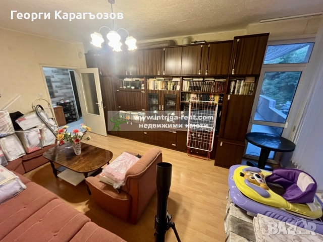 №4011 Многостаен апартамент с гараж, избено помещение и таванска стая в квартал Овчарски, Хасково., снимка 5 - Апартаменти - 51971144