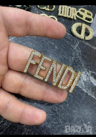 брошки christian dior ysl saint laurent , снимка 12 - Други - 51980328