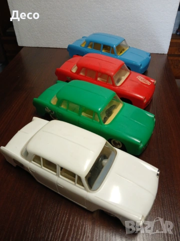 Стари пластмасови играчки Шкода 1000 мв 1,20 KDN.