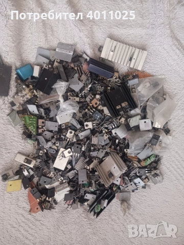 Лот всякакви транзистори 4 кг