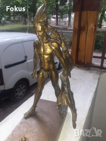 Страхотна бронзова пластика на воин фигура статуетка бронз