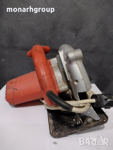Ръчен циркуляр Black & Decker CD601 , снимка 2 - Циркуляри - 35419310