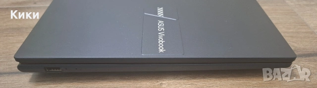 Лаптоп Asus Vivobook (5 Месеца), снимка 3 - Лаптопи за дома - 53907612