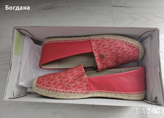 Еспадрили Kendrick Slip On от Michael Kors, снимка 3 - Дамски ежедневни обувки - 53981554